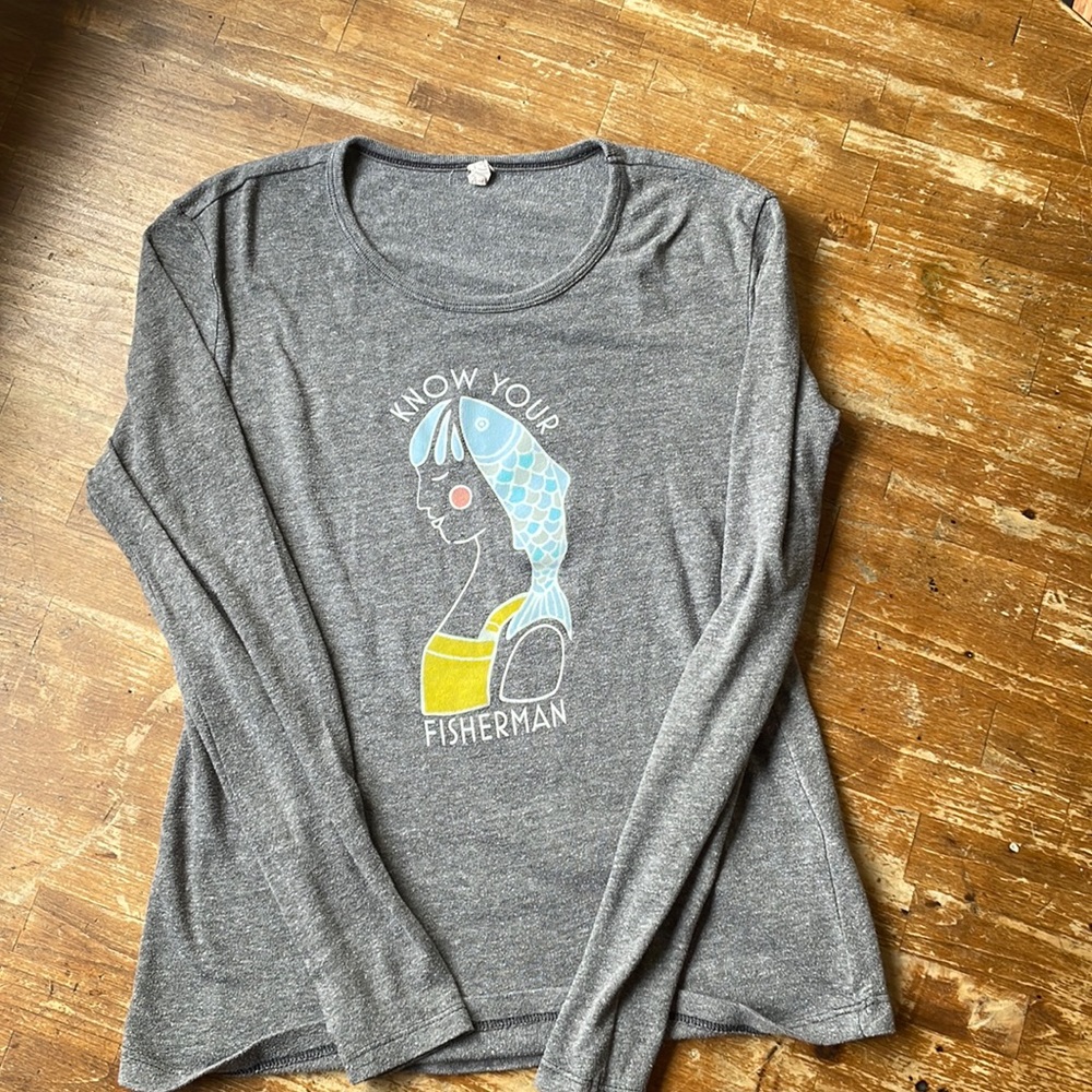 Salmon Sisters Long Sleeve Tee